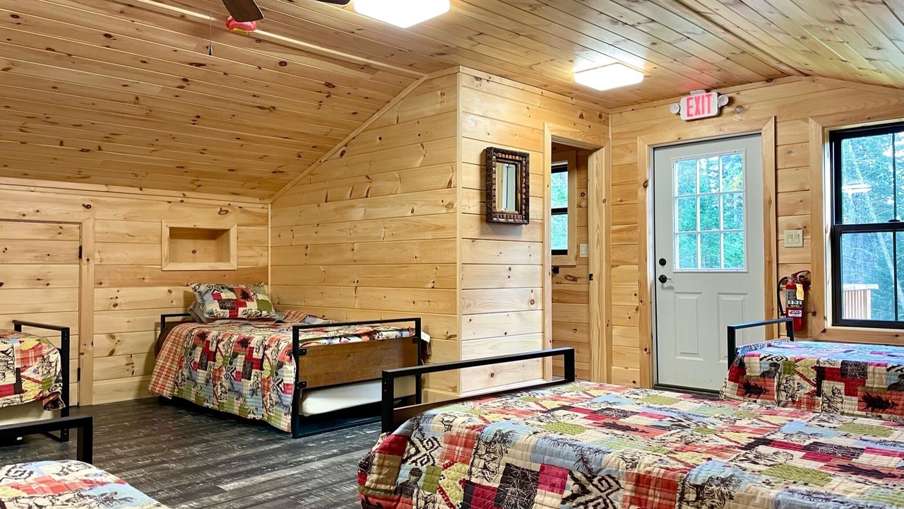 Photo of Bedroom in Indian Lake