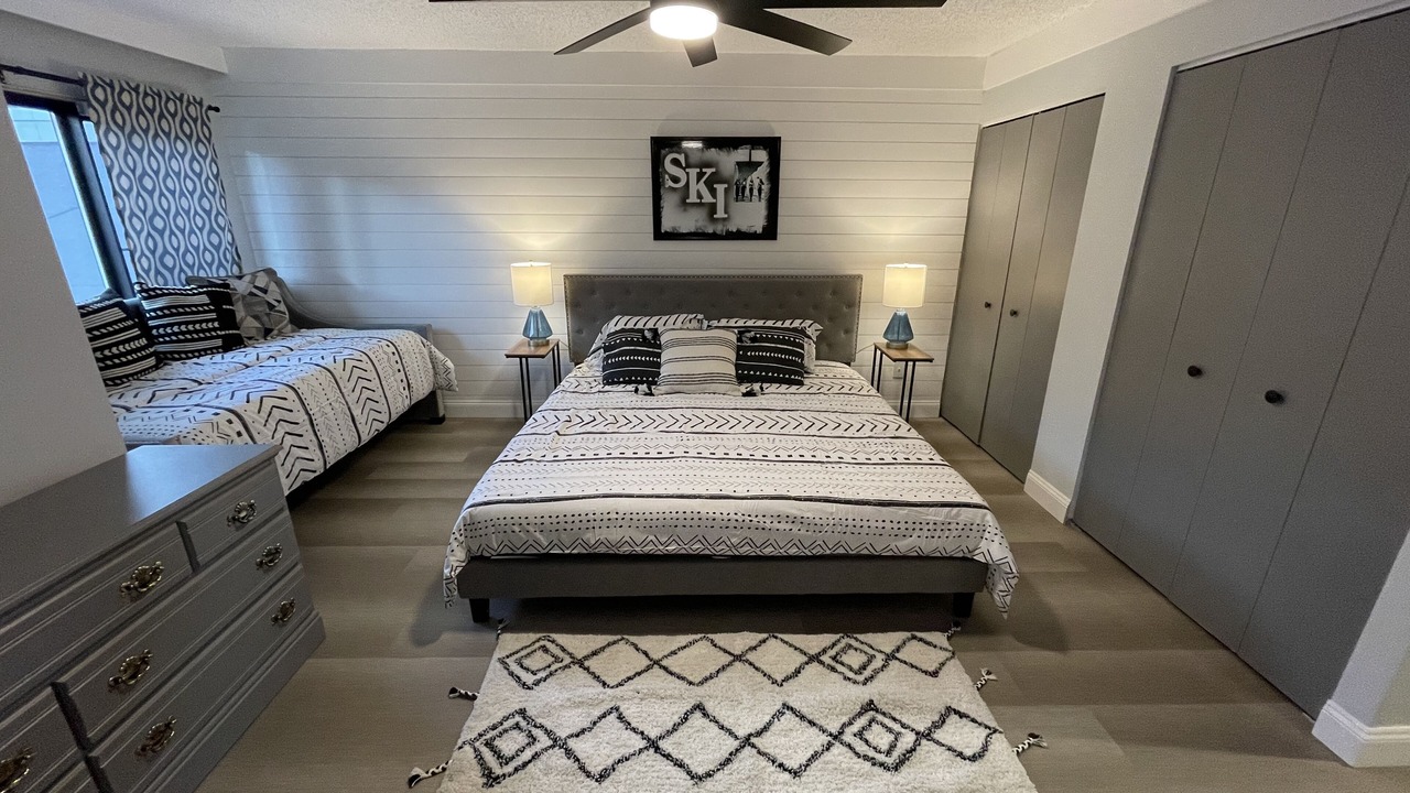 Photo of Bedroom in Snowshoe