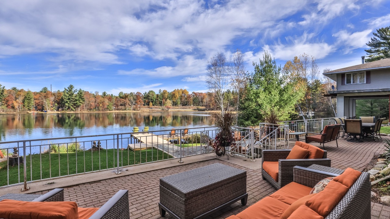 Photo of Patio Balcony in Arbor Vitae