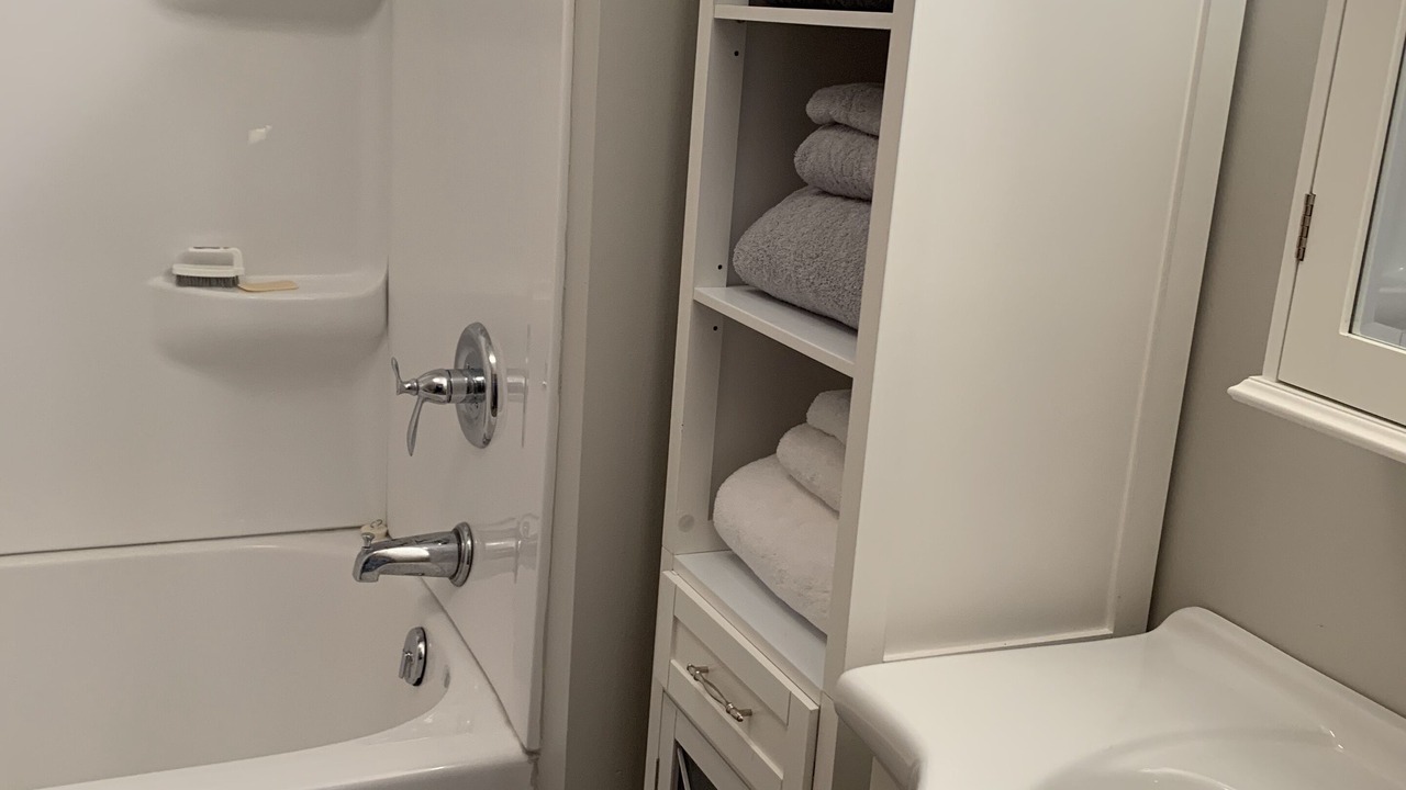 Photo of Bathroom in Isle