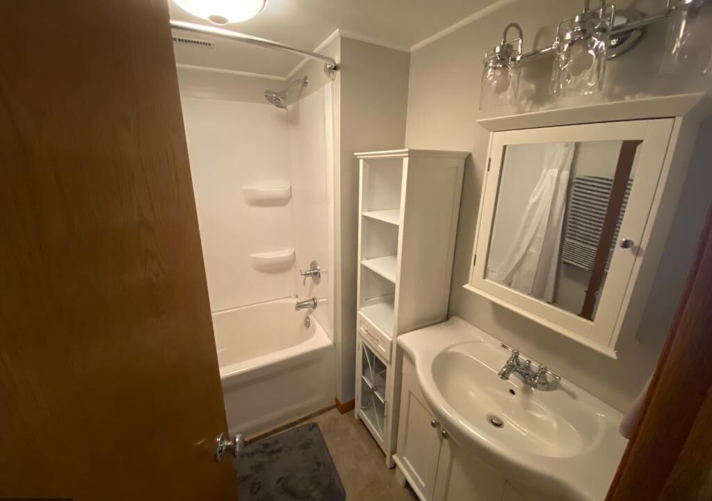 Photo of Bathroom in Isle