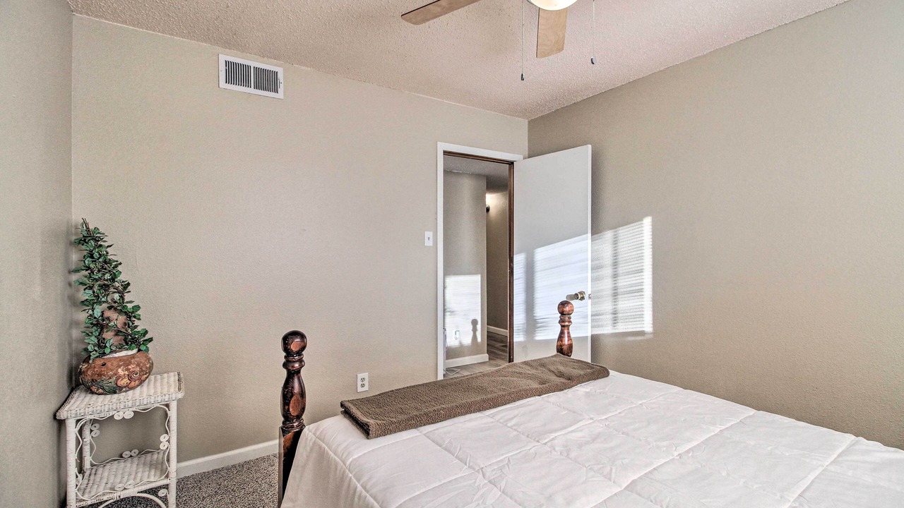 Photo of Bedroom in Rio Rancho