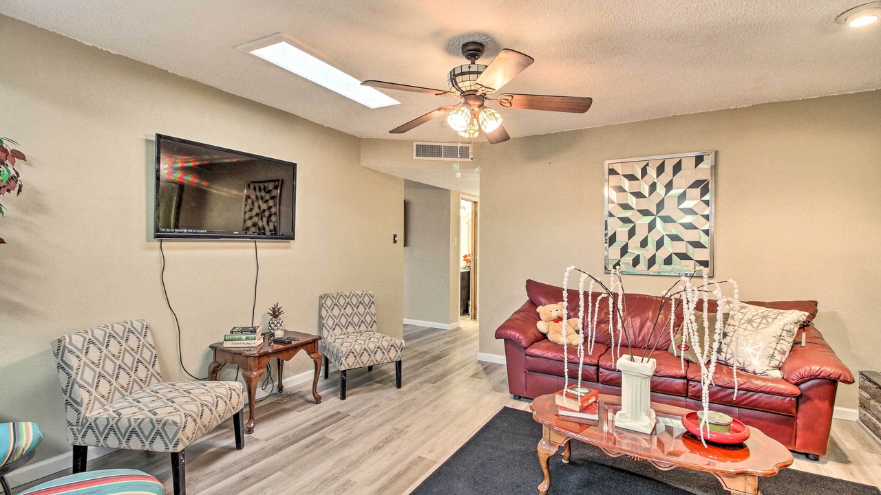 Photo of Livingroom in Rio Rancho