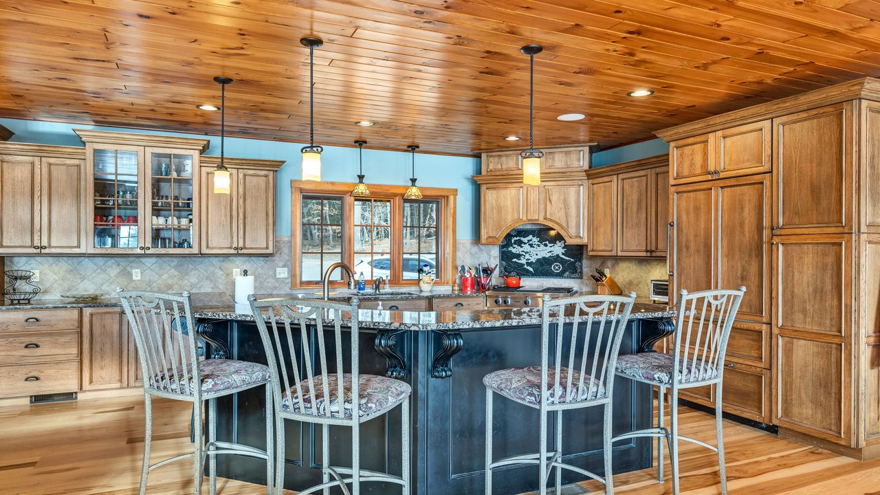 Photo of Kitchen in Moultonborough