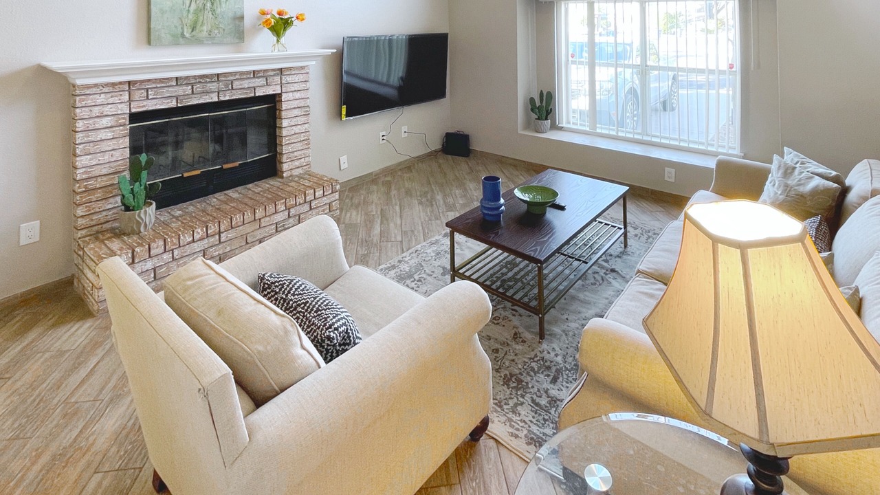 Photo of Livingroom in Taylor Ranch