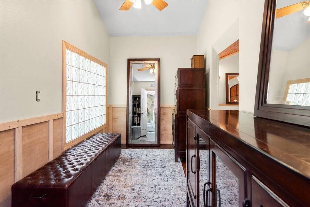 Photo of Bedroom in Kabletown