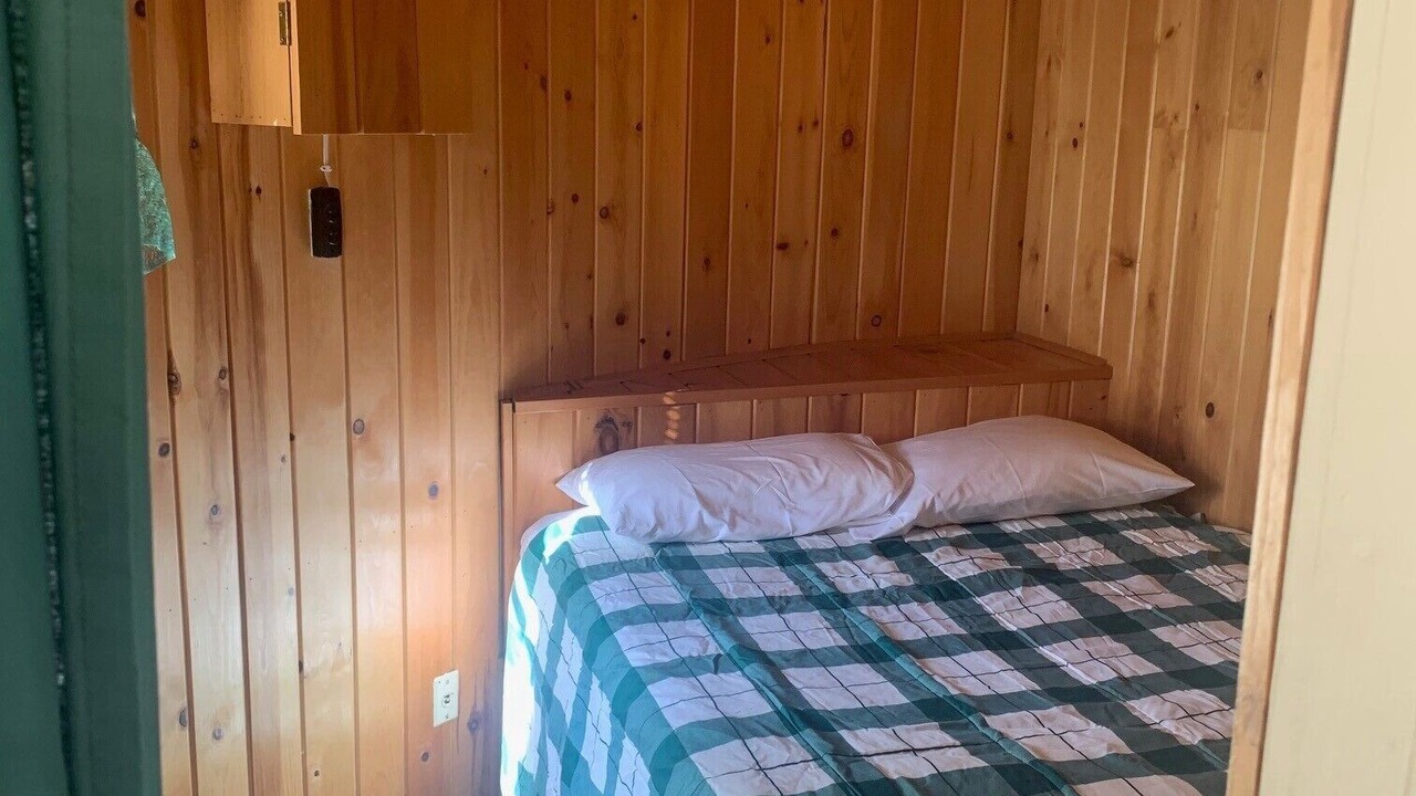 Photo of Bedroom in Winter