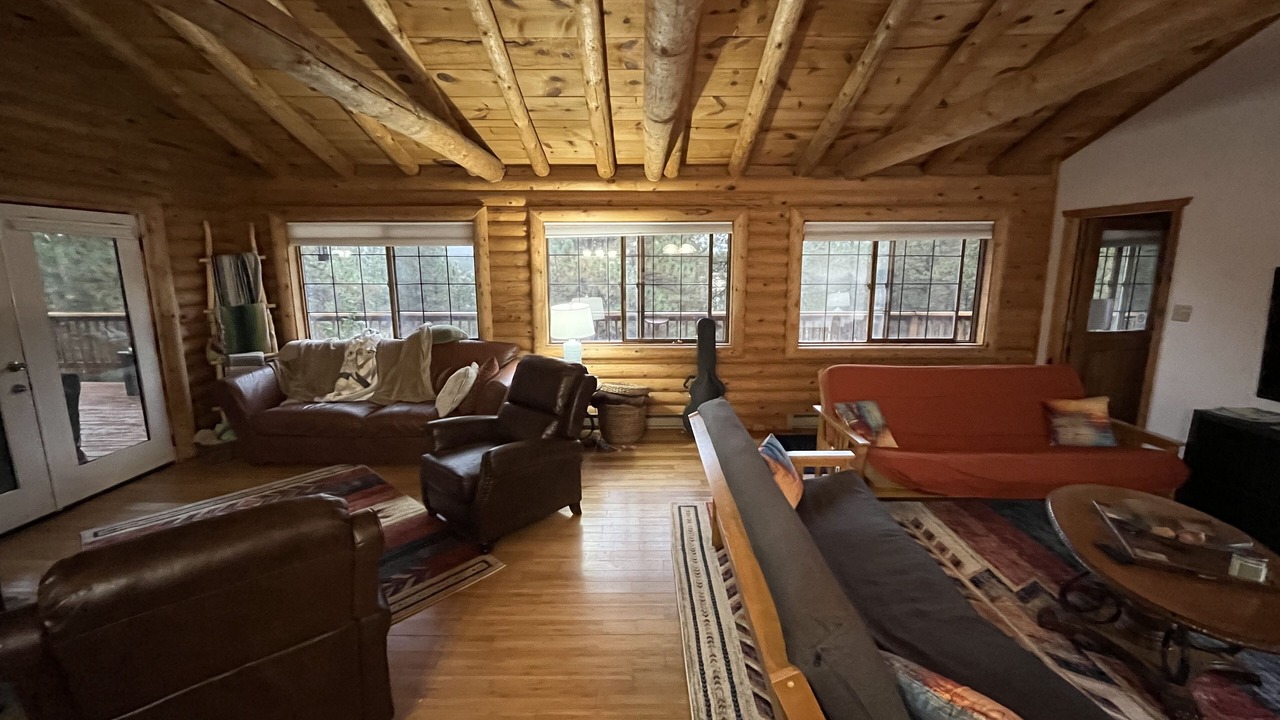 Photo of Livingroom in Angel Fire