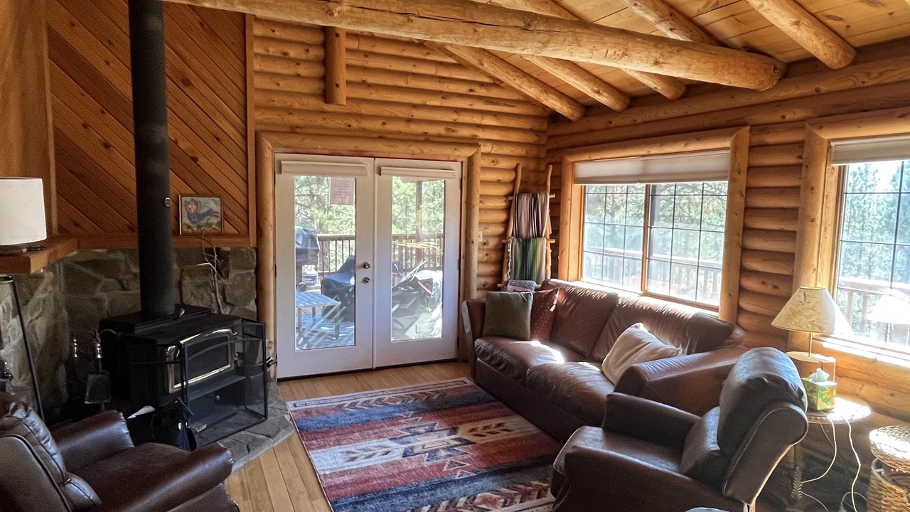Photo of Livingroom in Angel Fire