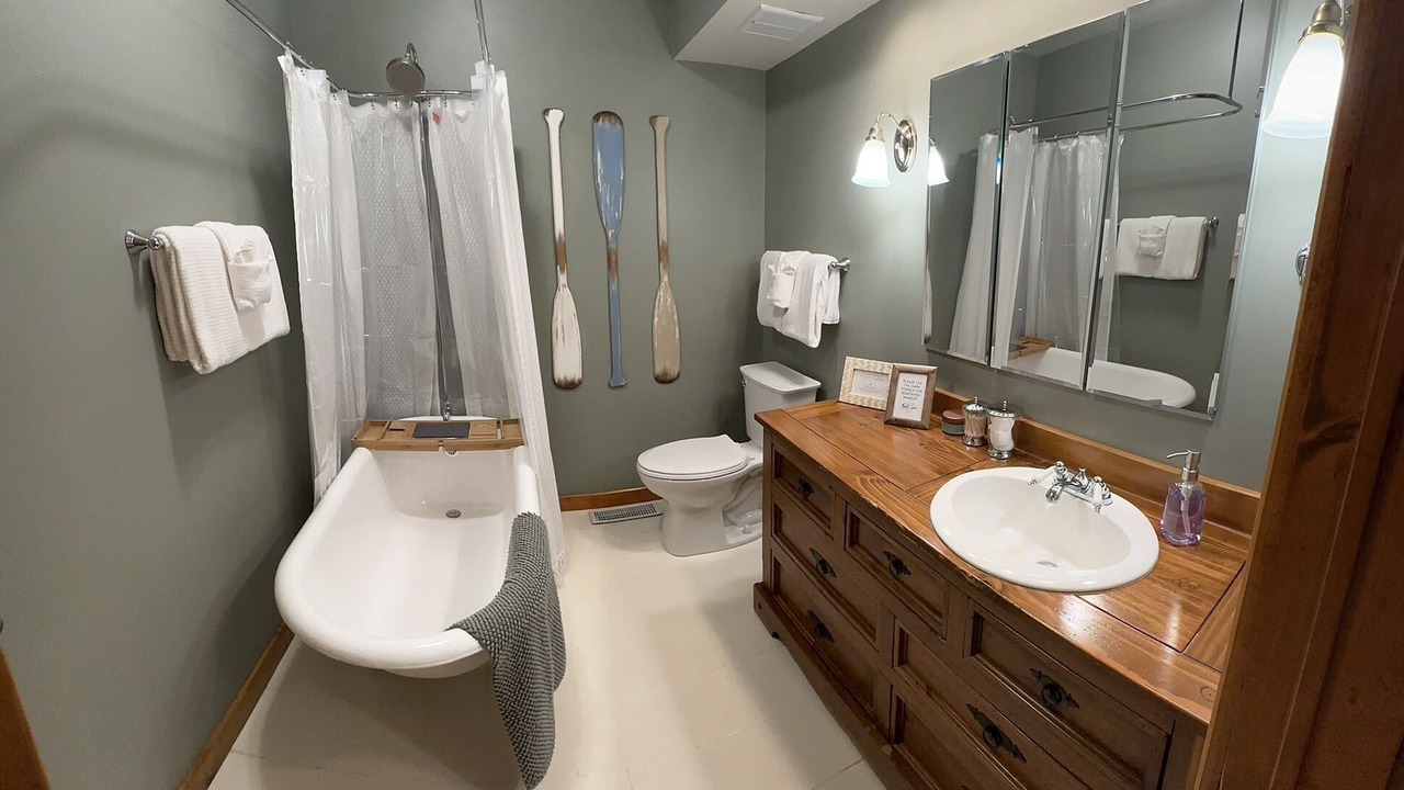 Photo of Bathroom in Ironton