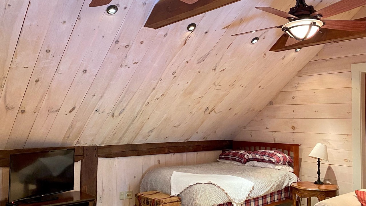 Photo of Bedroom in Walpole