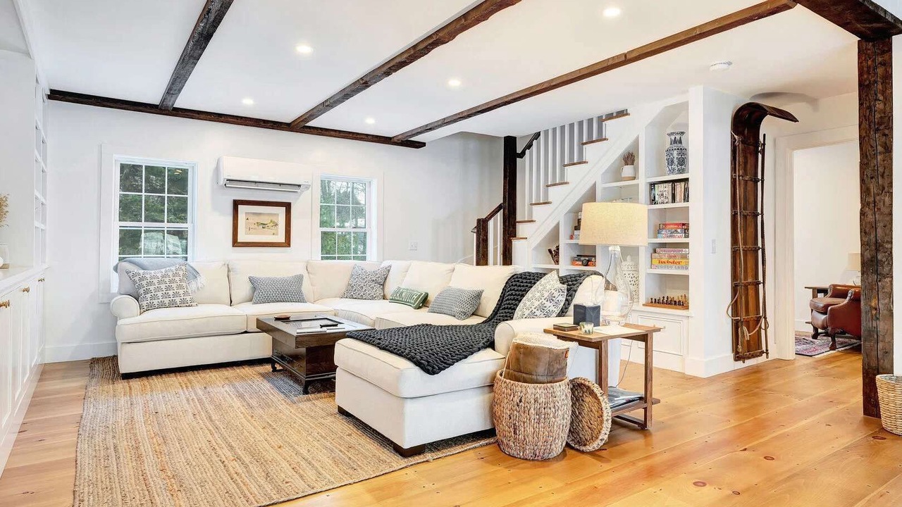 Photo of Livingroom in West Hartford