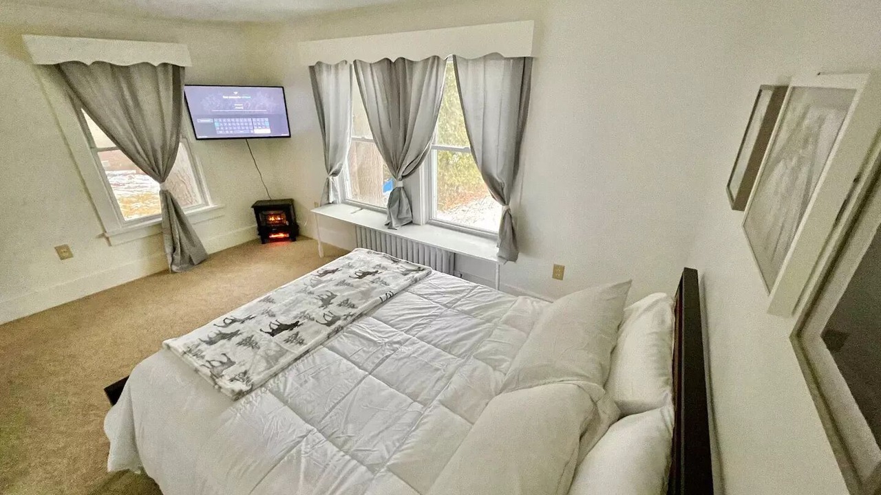 Photo of Bedroom in Saranac Lake