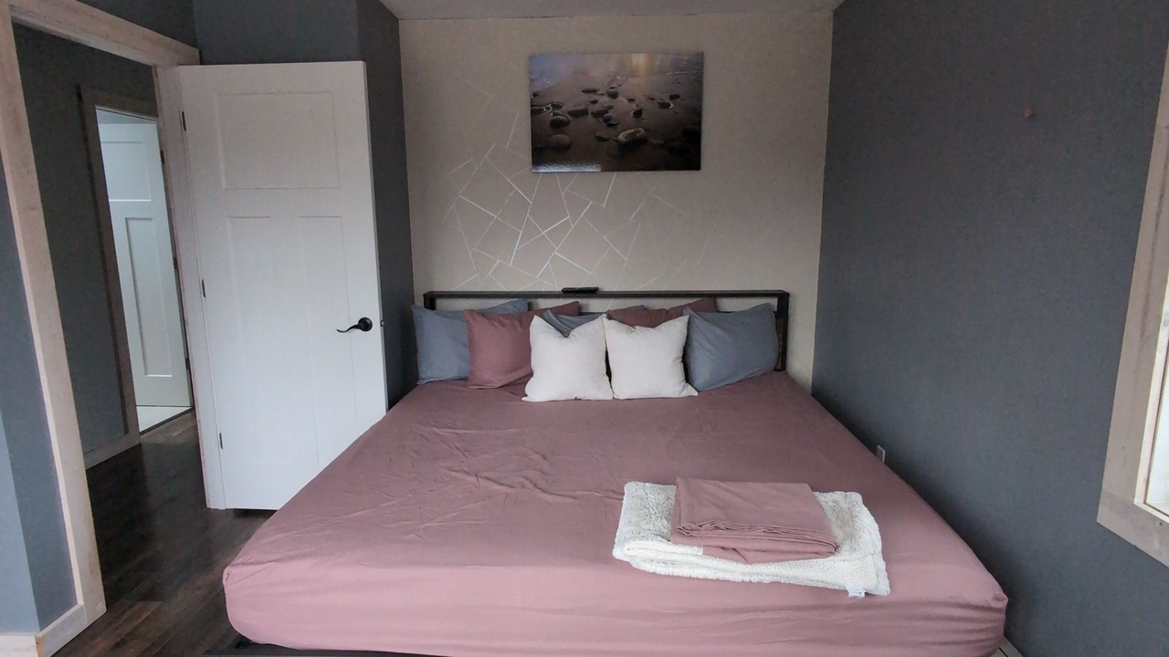 Photo of Bedroom in Baileys Harbor
