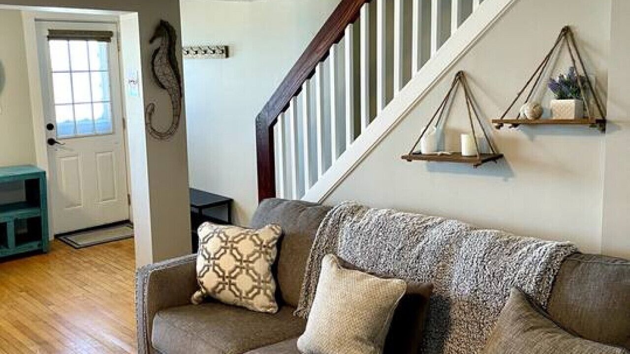 Photo of Livingroom in Salisbury Beach