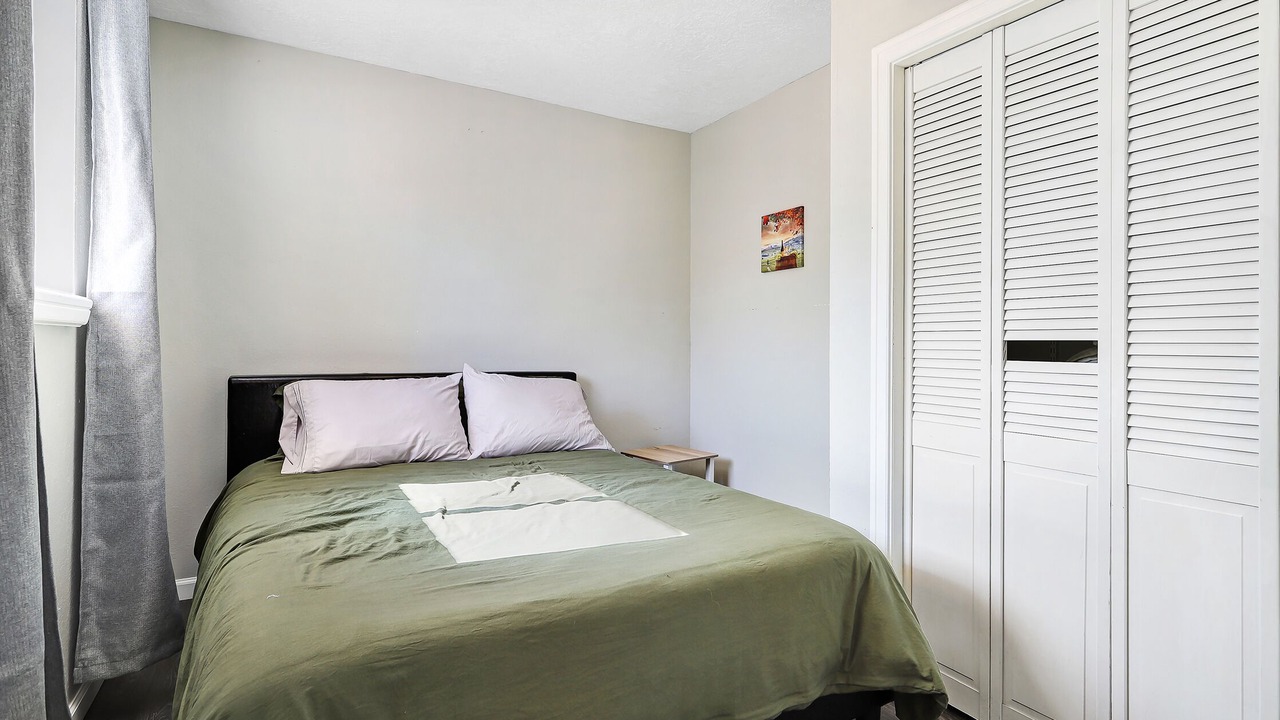 Photo of Bedroom in Dixon