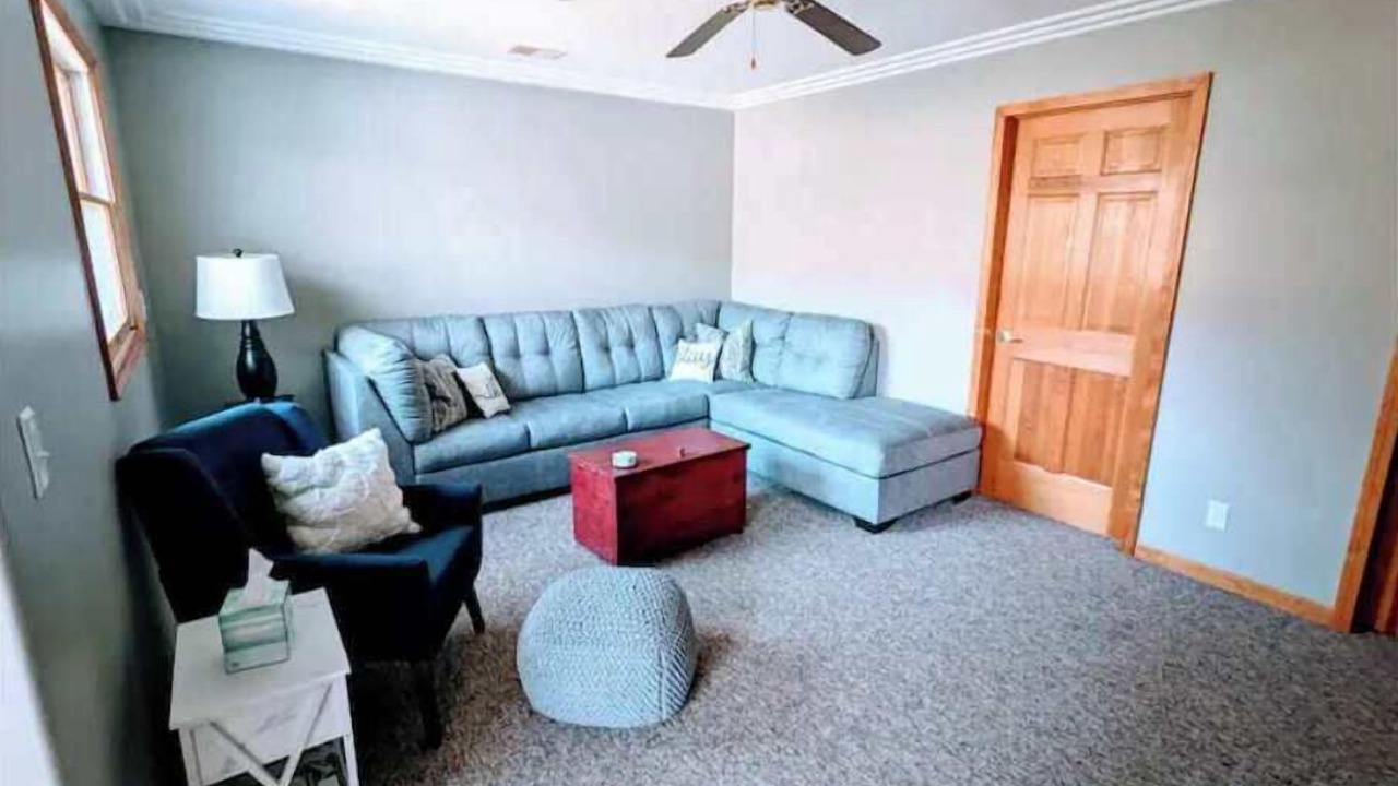 Photo of Livingroom in Harrison