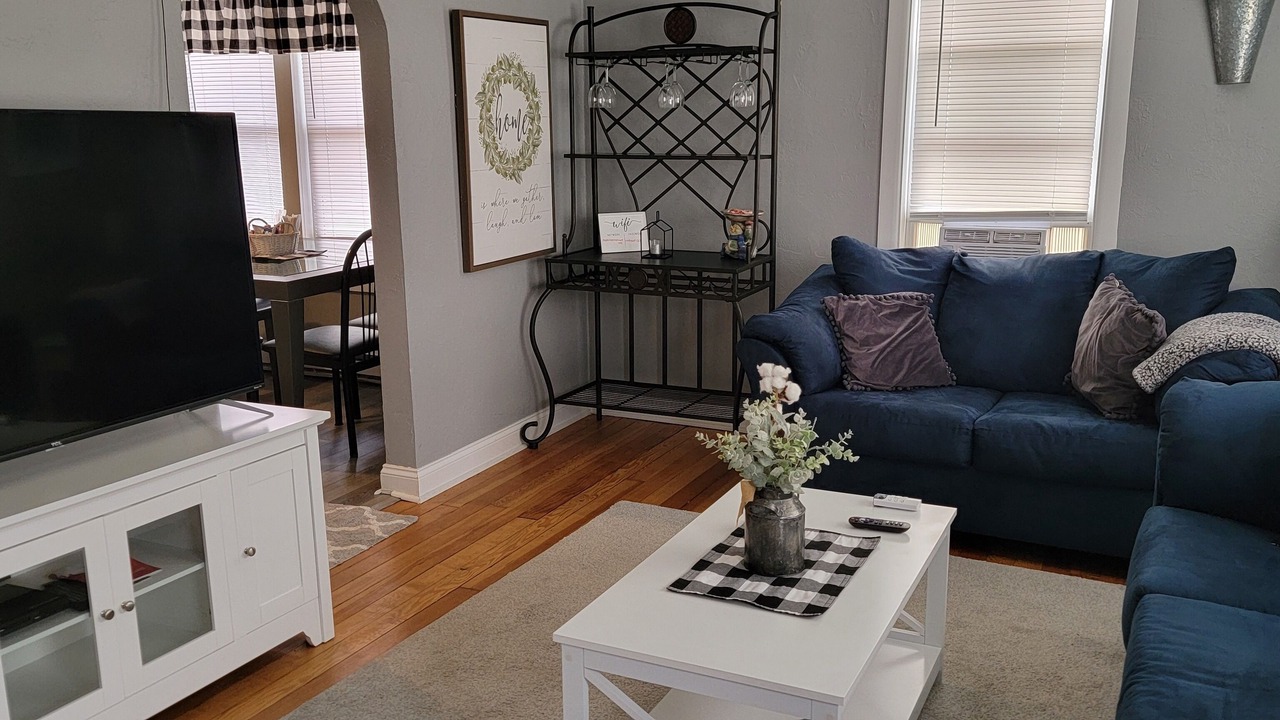 Photo of Livingroom in Menasha