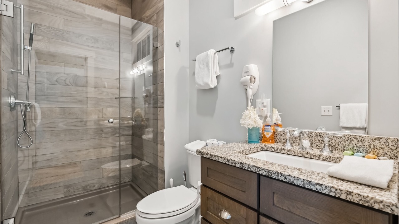 Photo of Bathroom in West End