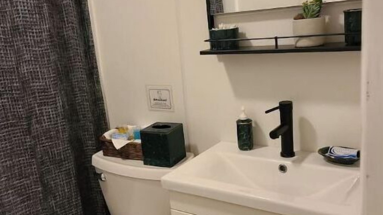 Photo of Bathroom in Eastman