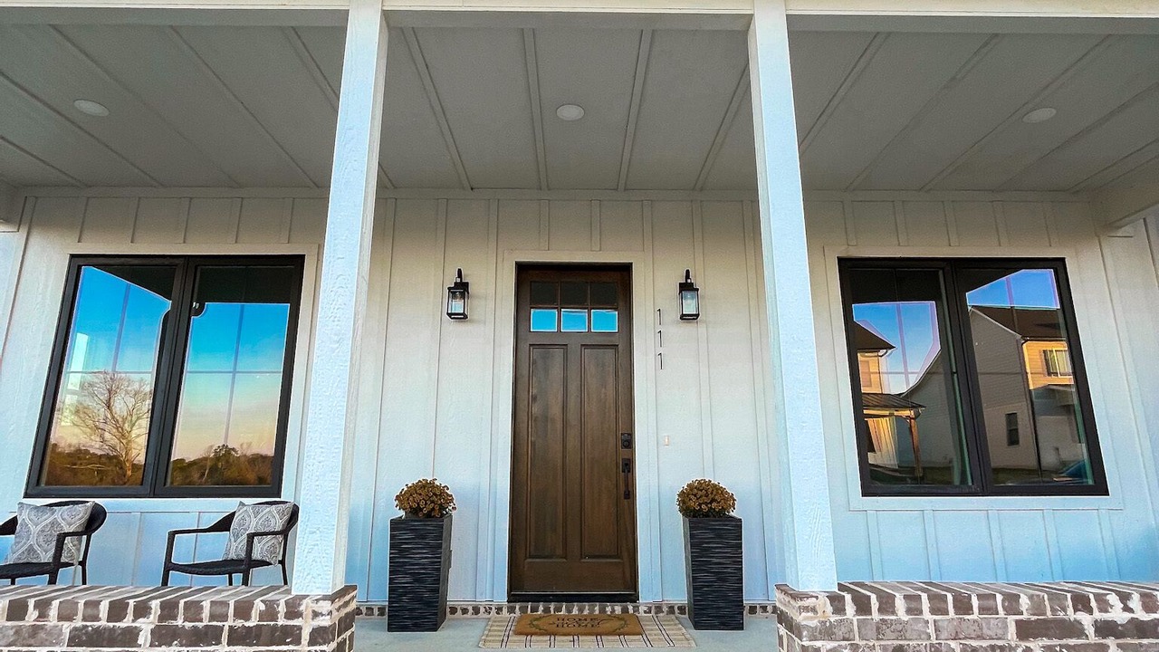 Photo of Outdoor in Hickory Plains