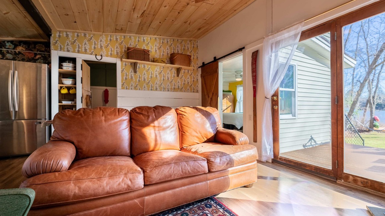 Photo of Bedroom in Ashford