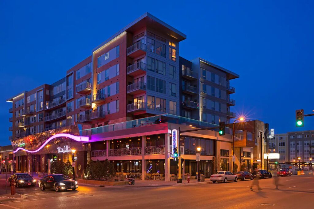 Photo of Outdoor in Uptown
