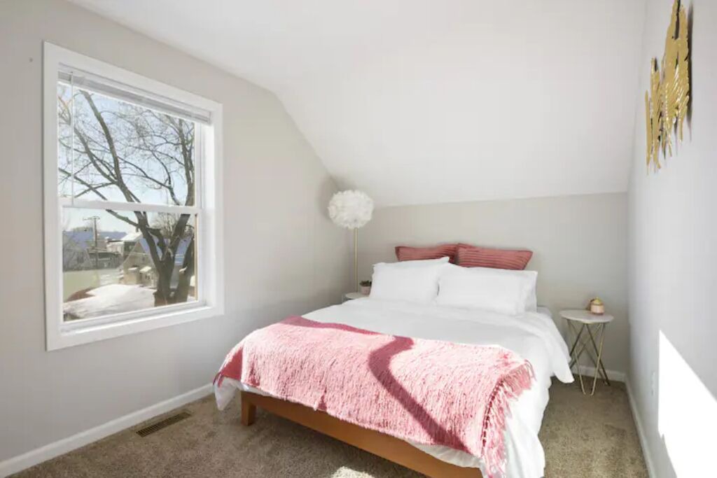 Photo of Bedroom in Uptown