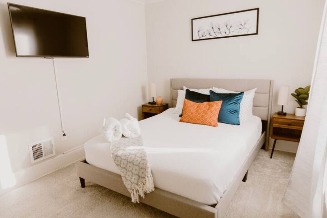 Photo of Bedroom in Ferndale