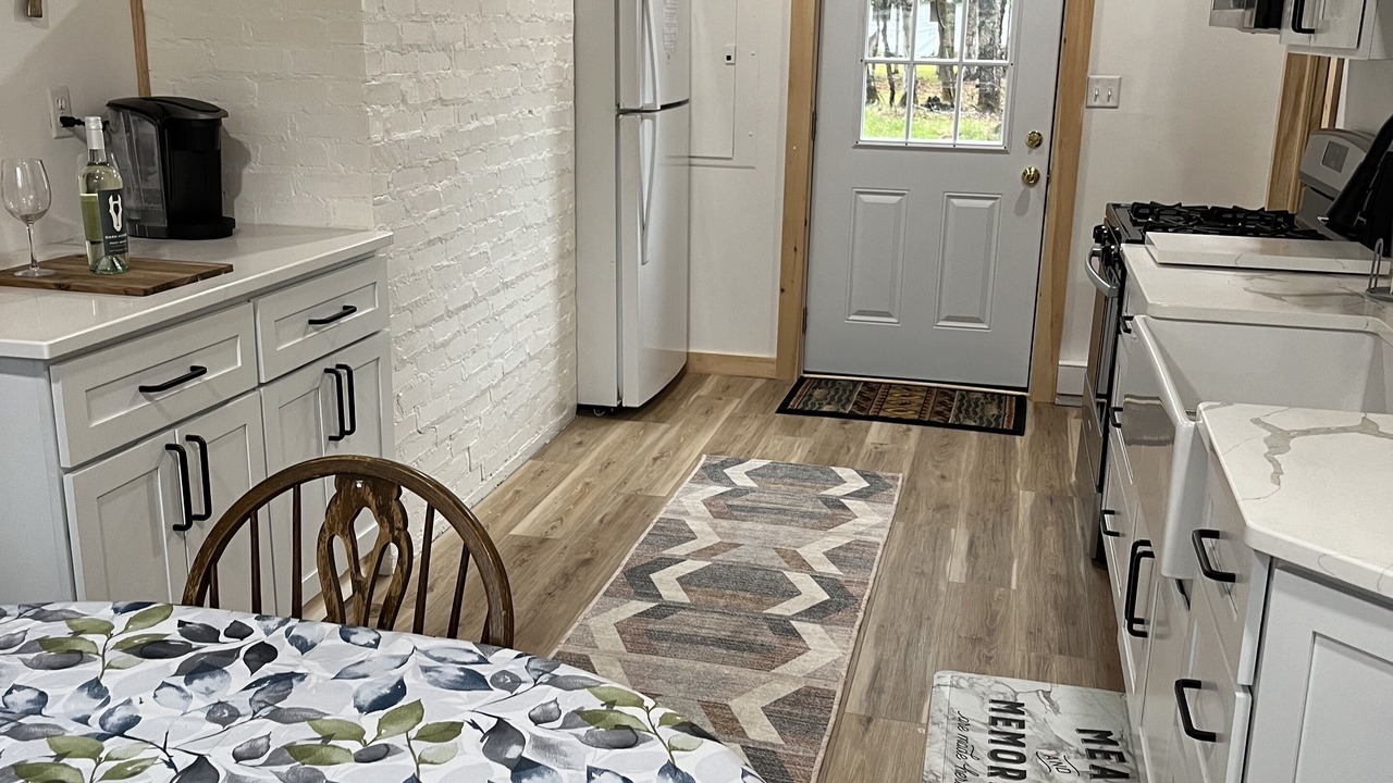 Photo of Kitchen in Inlet