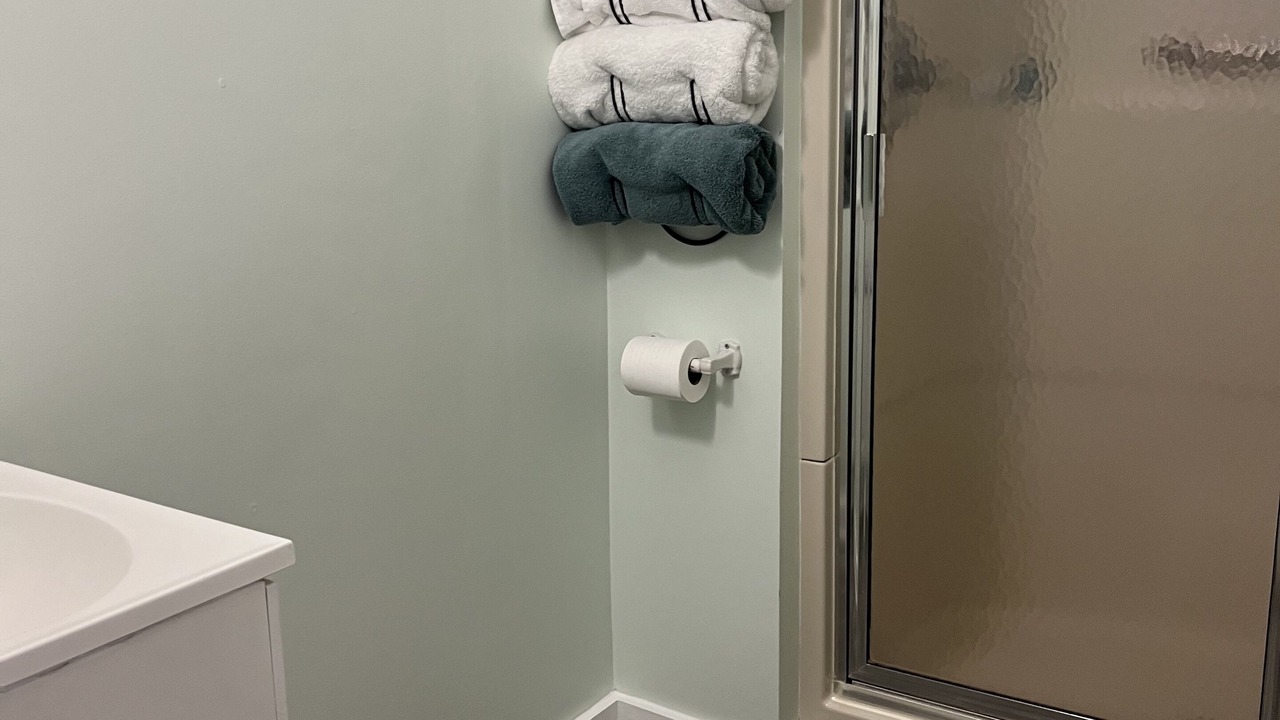 Photo of Bathroom in Mohawk