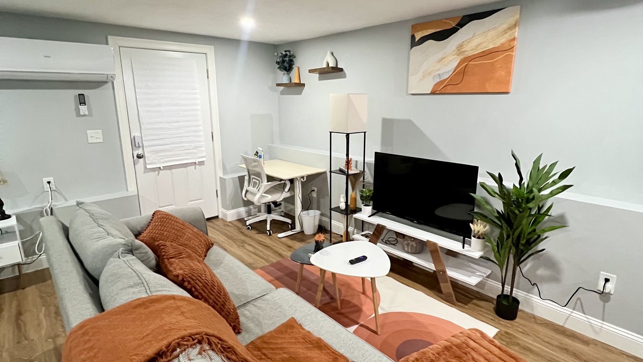 Photo of Livingroom in Worcester