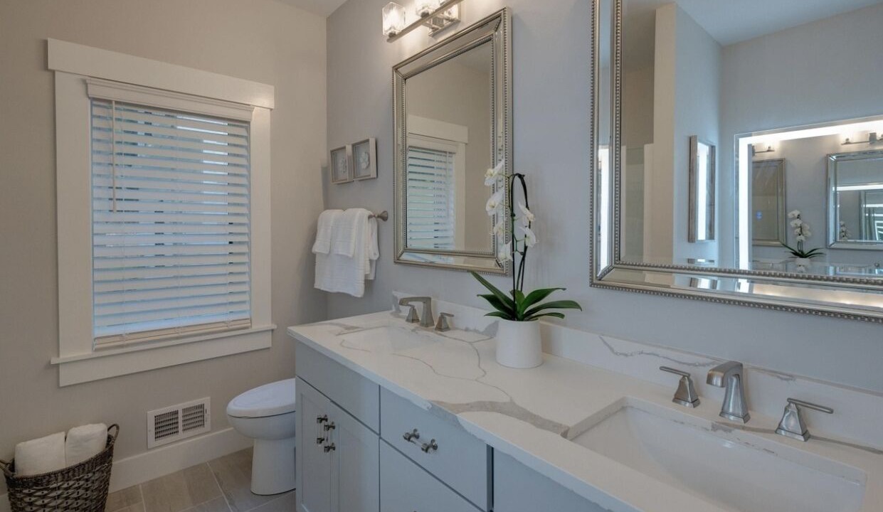 Photo of Bathroom in Campton
