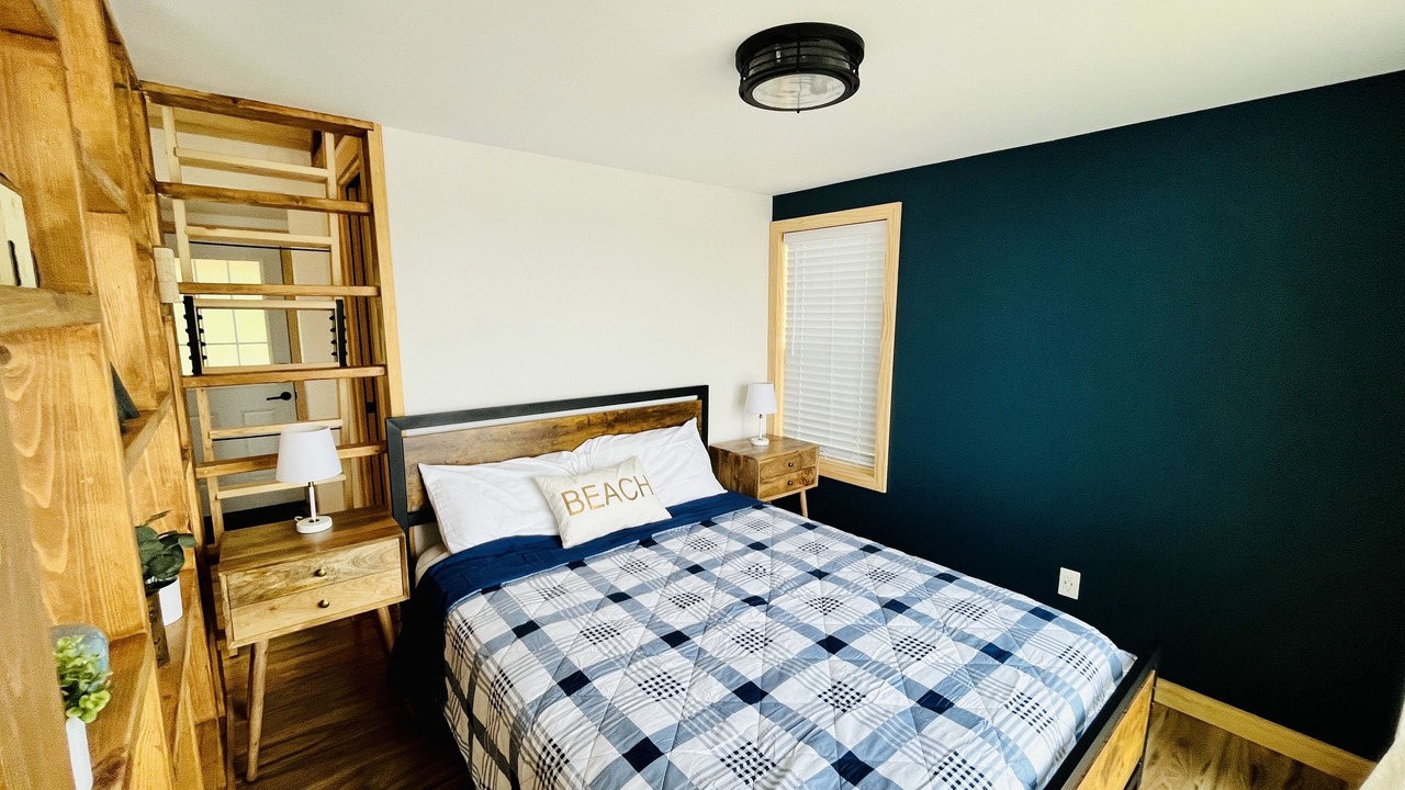 Photo of Bedroom in South Haven