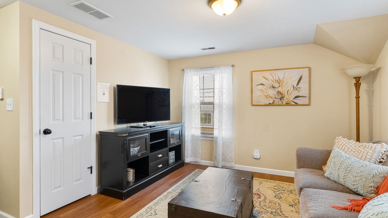 Photo of Livingroom in South Glens Falls
