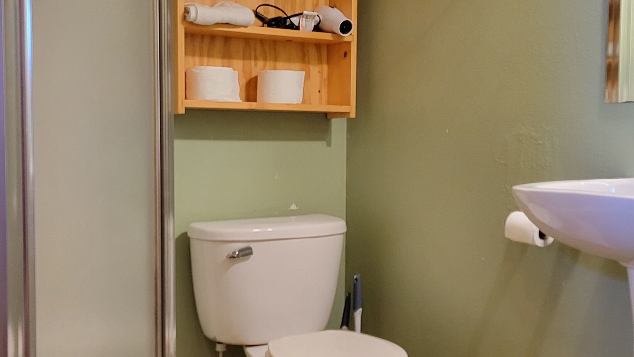 Photo of Bathroom in Warrens