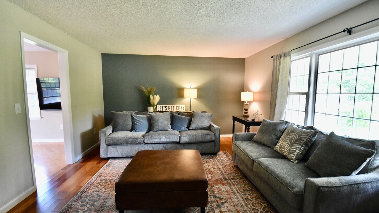 Photo of Livingroom in East Haven  Rutland County