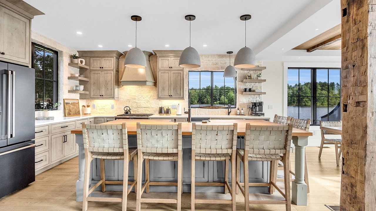 Photo of Kitchen in Winchendon