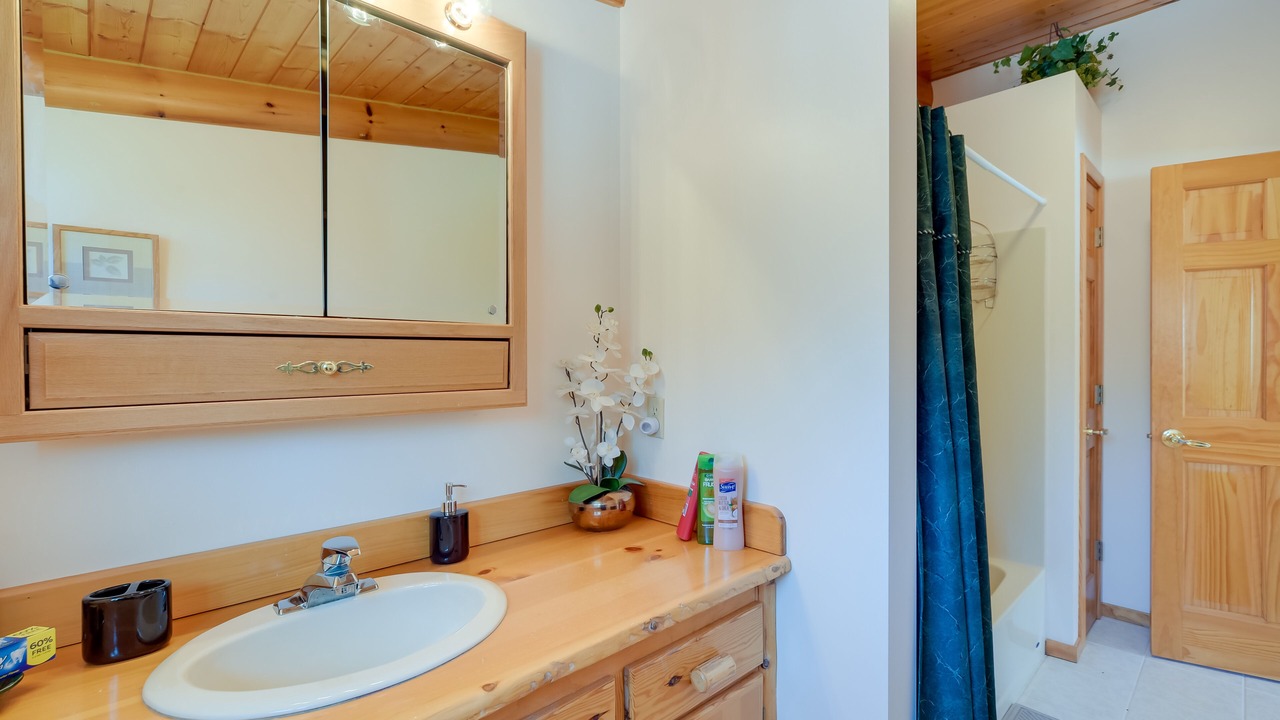 Photo of Bathroom in Minong
