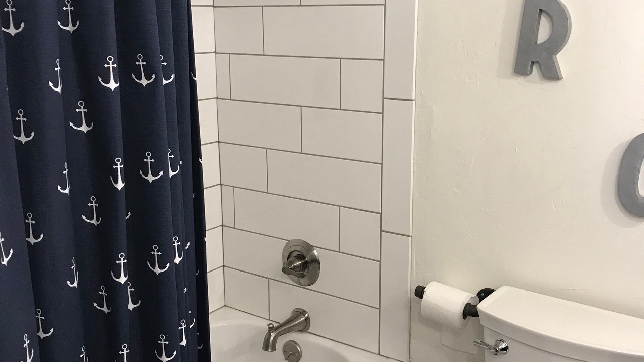Photo of Bathroom in Butte Des Morts