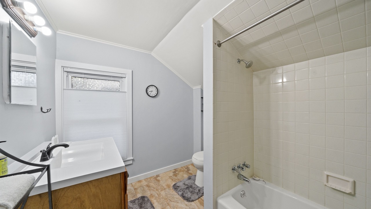 Photo of Bathroom in Glens Falls