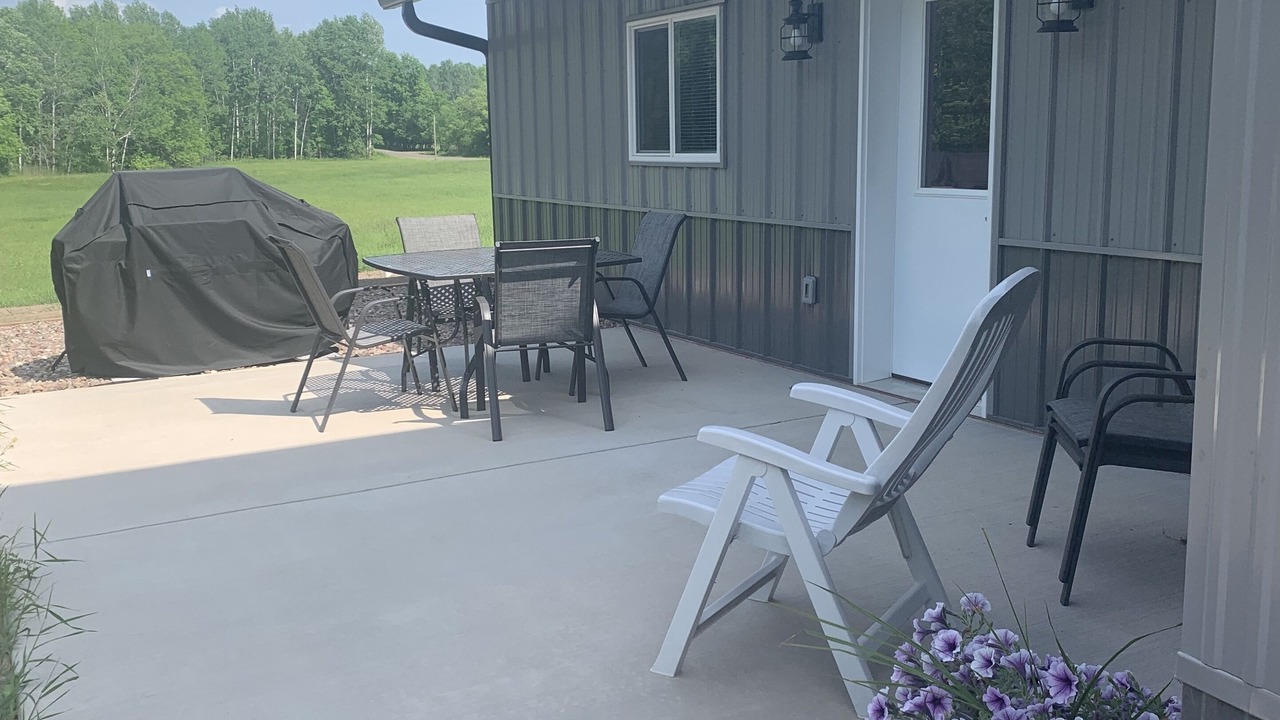 Photo of Outdoor in Birchwood