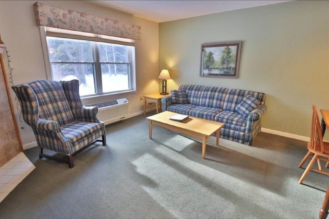 Photo of Livingroom in North Woodstock