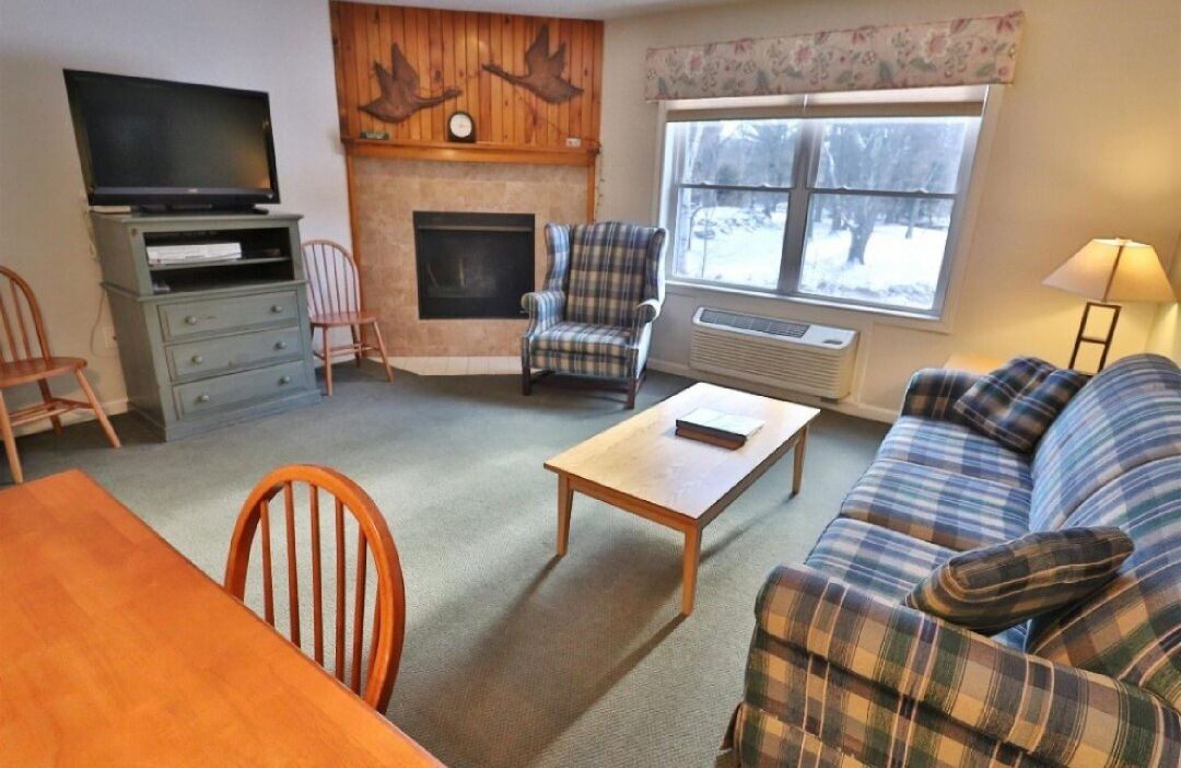 Photo of Livingroom in North Woodstock