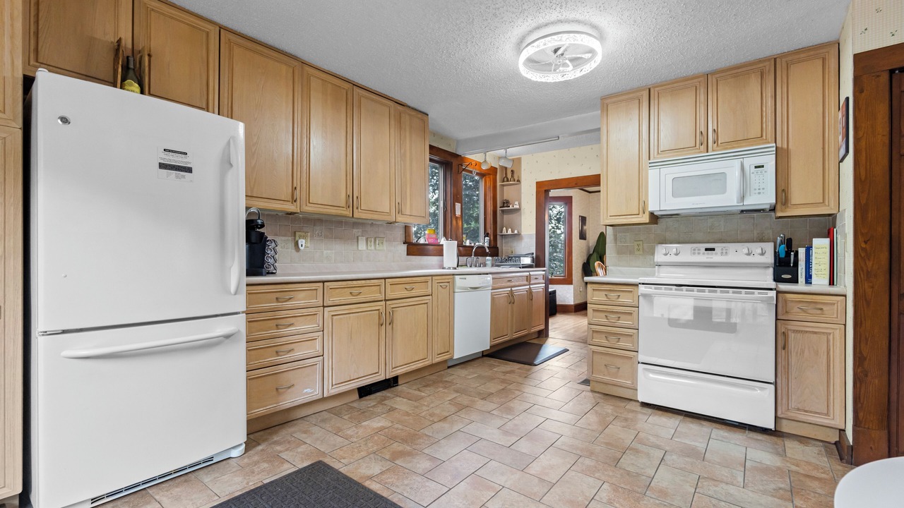 Photo of Kitchen in East Hampton