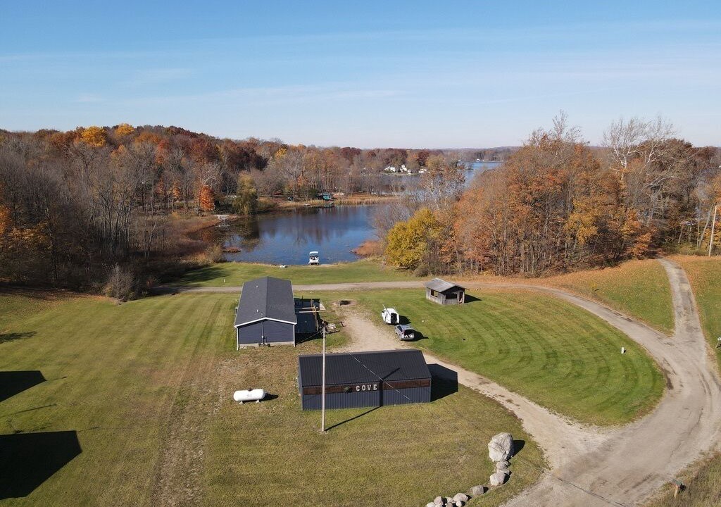 Photo of Outdoor in Bradley