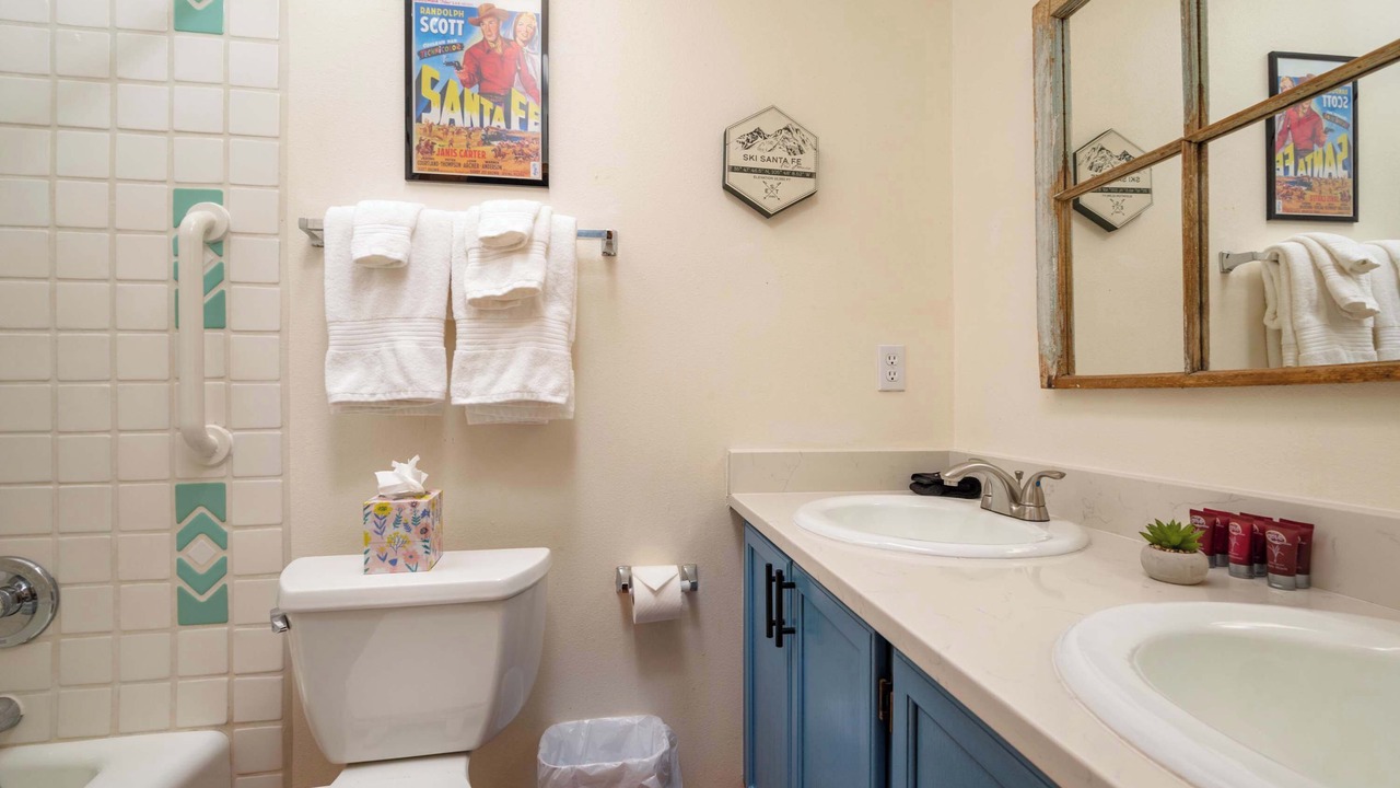 Photo of Bathroom in Eldorado at Santa Fe