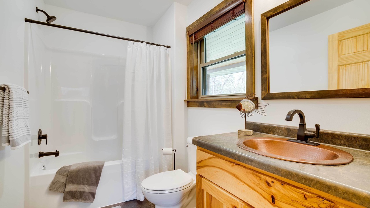 Photo of Bathroom in Hatfield