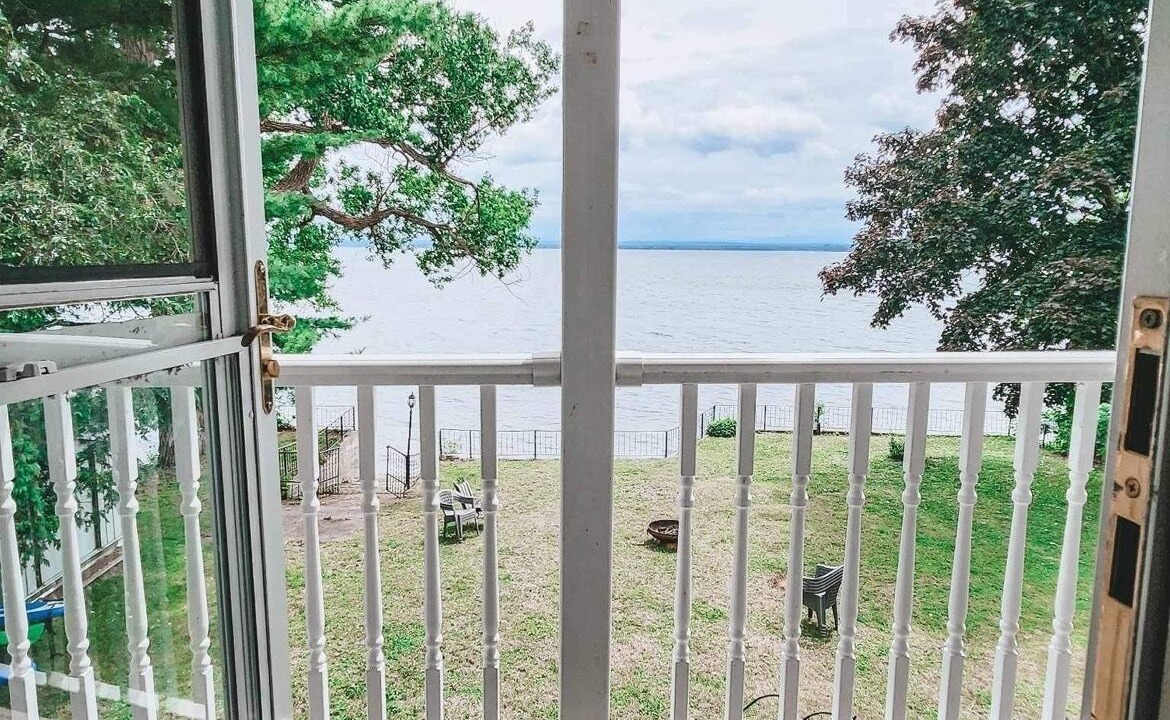 Photo of Patio Balcony in Alburg