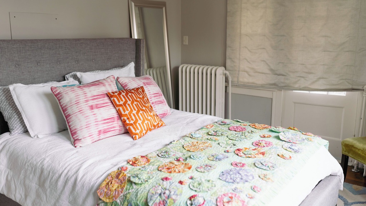 Photo of Bedroom in Macalester - Groveland